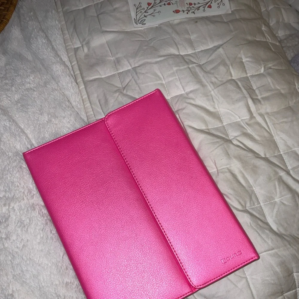 ADURA HOT PINK IPAD 11.5 inches BLUETOOTH tablet keyboard